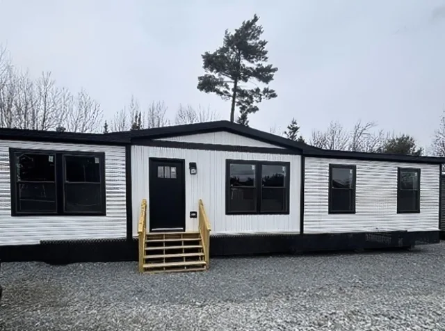 Diamond Manufactured home